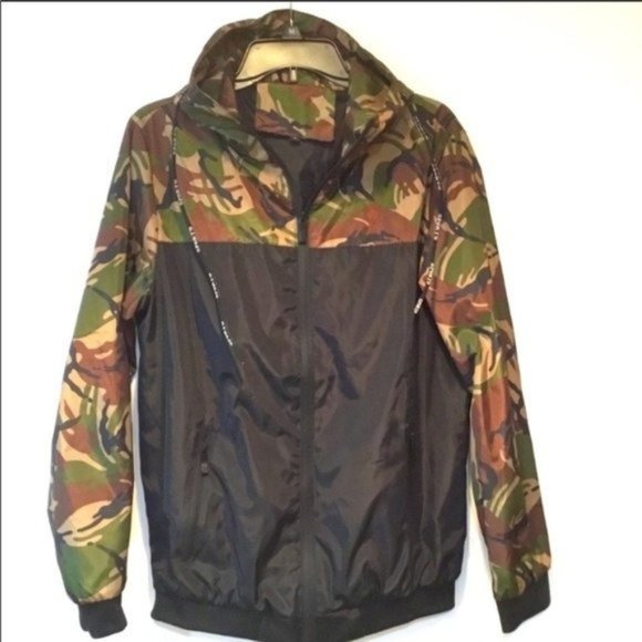 Other - Men’s Hooded Camouflage Windbreaker Jacket